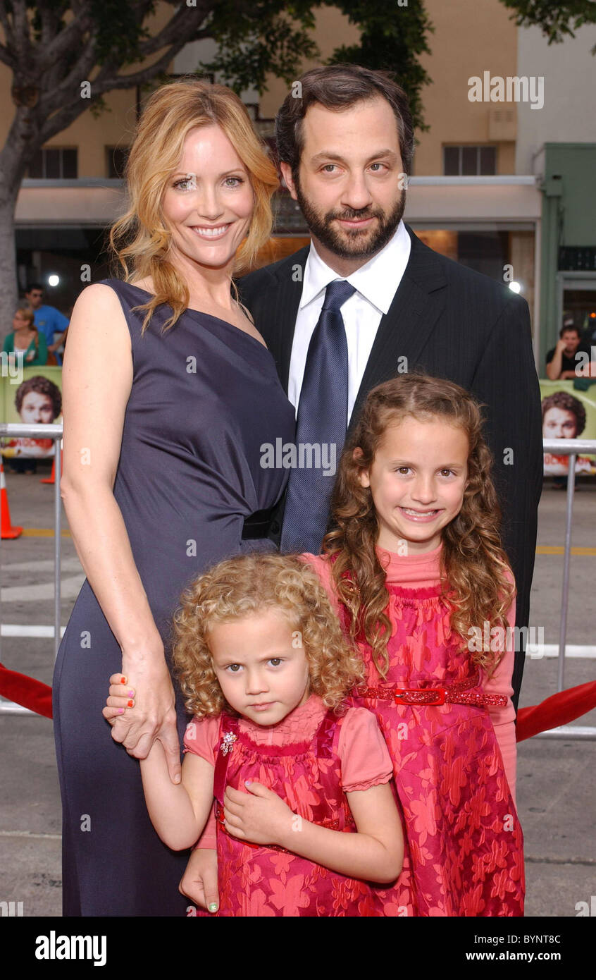 Leslie Mann Family
