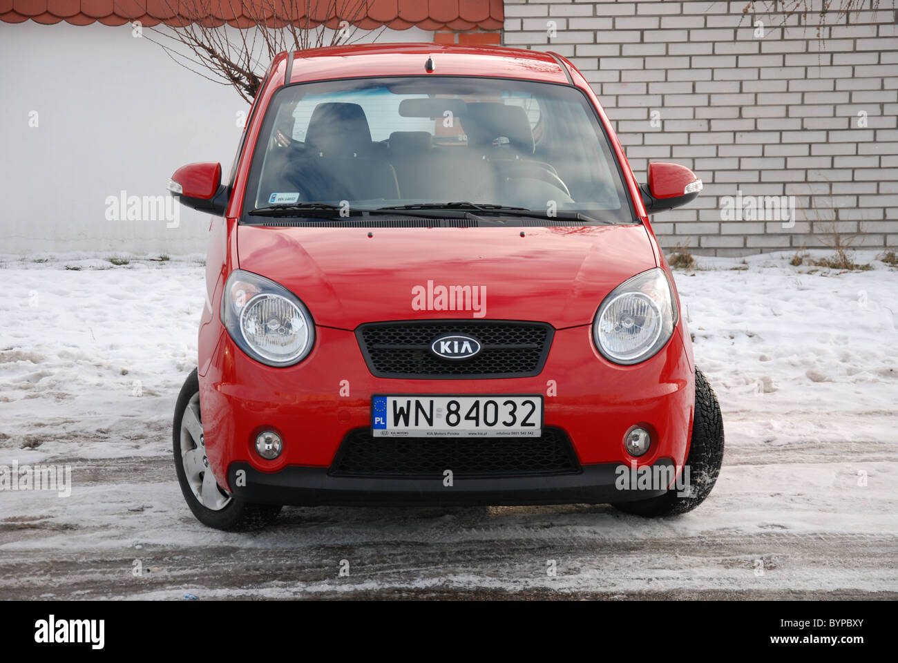 Kia Picanto 1.1 - MY 2004 (FL 2007) - red  - Very small, popular low-cost city car, segment A - city, winter Stock Photo