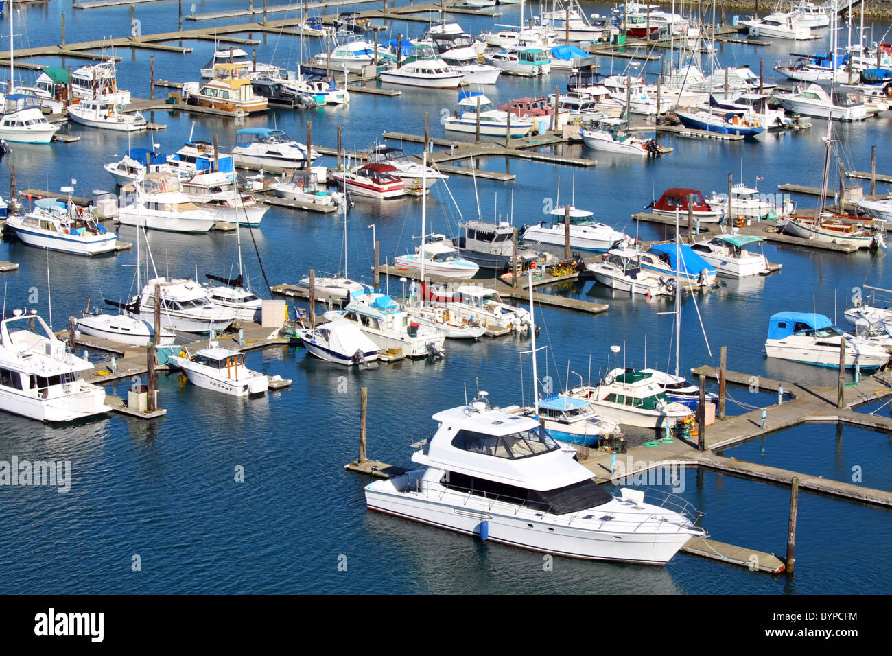 Pleasure boat marina and a wide variety of ocean going vessels in Newport, Oregon, USA, United States, North America. Stock Photo
