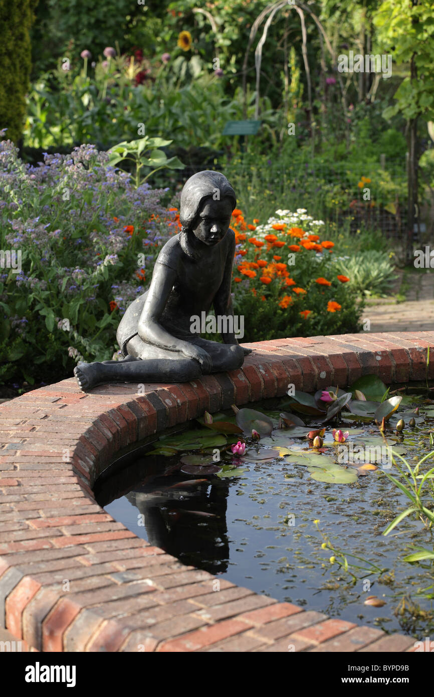 Goldfish pond hires stock photography and images Alamy