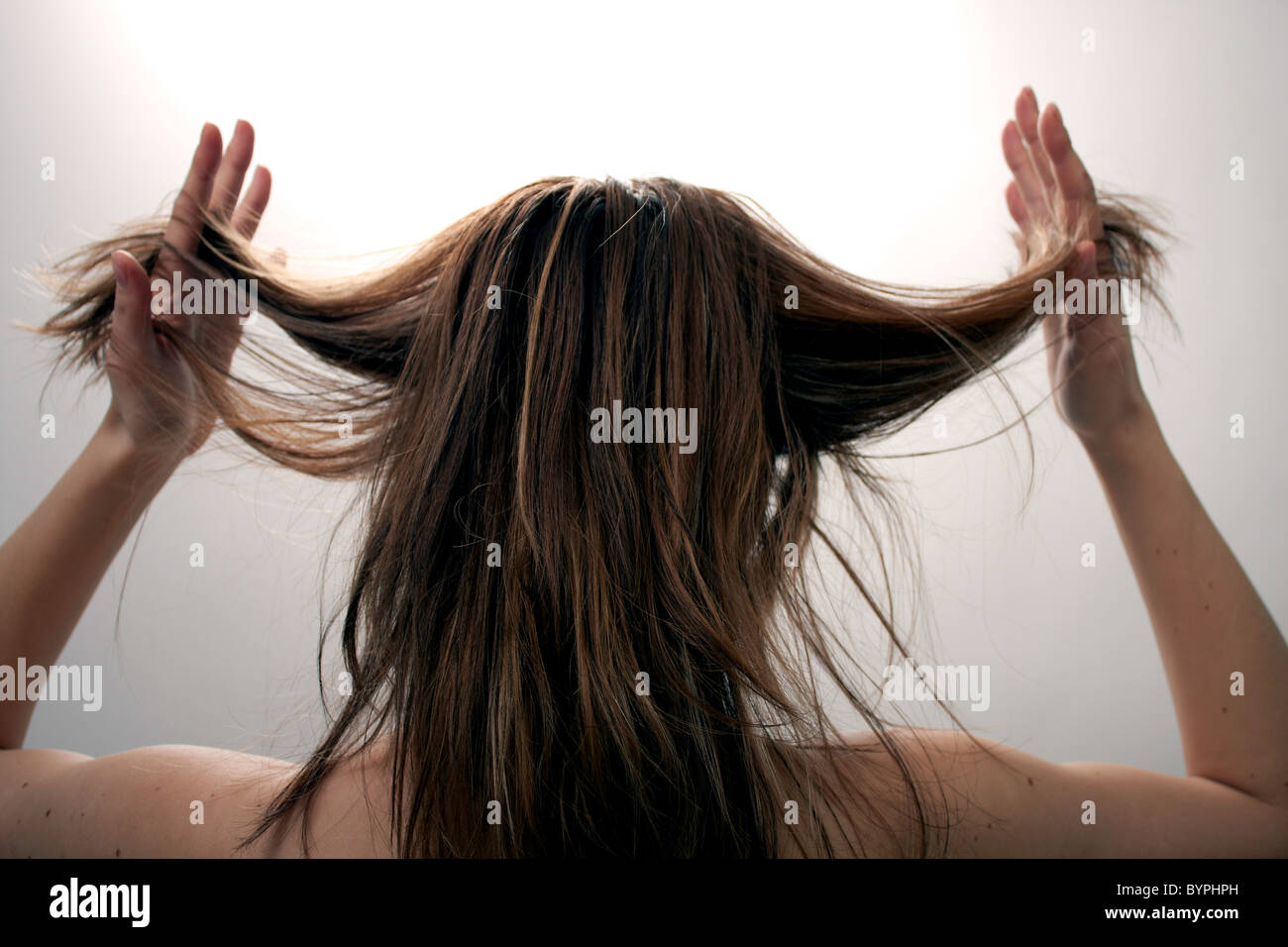 потеря волос. волосы после стресса. состояние волос до и после стресса. стресс вызывает выпадение волос. отрастила волосы до и после.