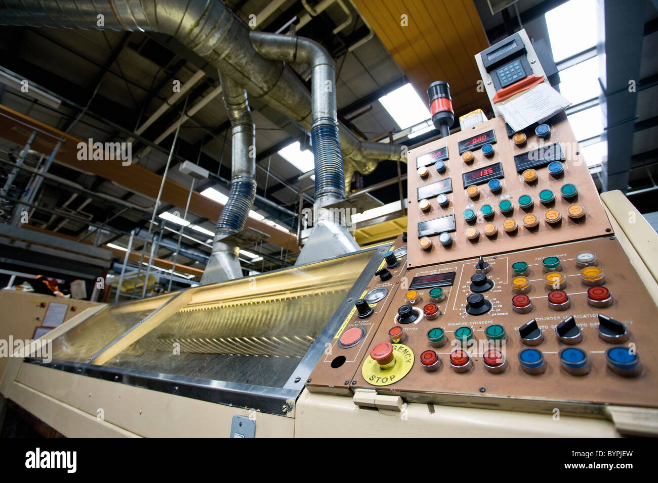 Shearing machine hires stock photography and images Alamy