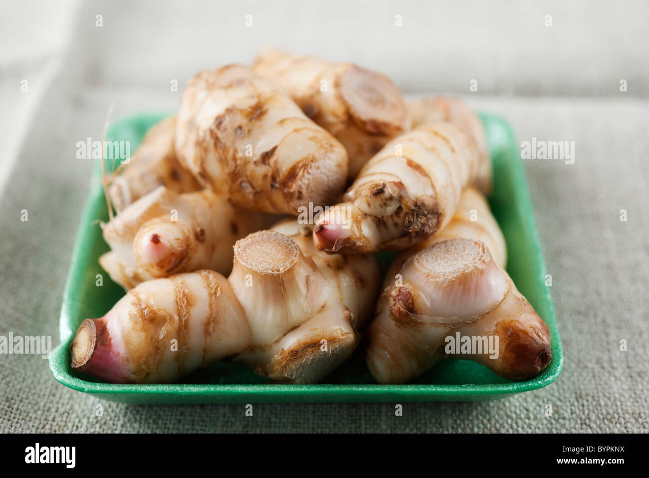 Galangal roots hi-res stock photography and images - Alamy