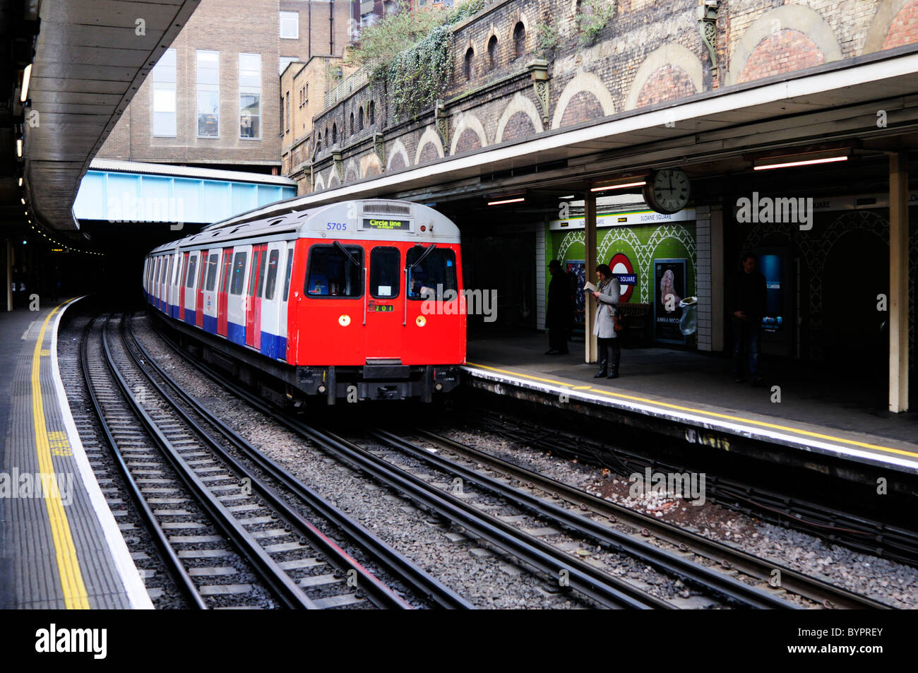 A Circle Line Train at Sloane Square Underground Tube Station, London, England, Uk, GB Stock Photo