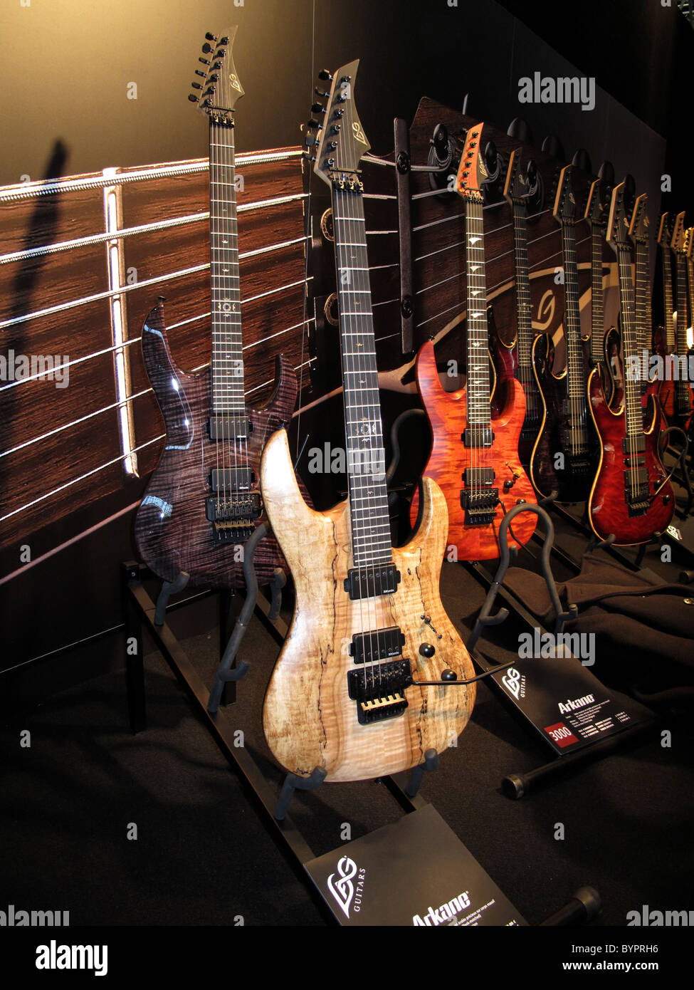 Lag cheap electric guitars