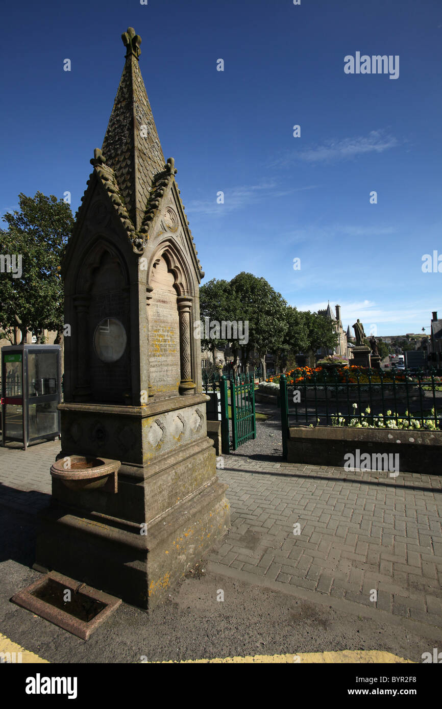 Town of Thurso, Scotland. Summer view of St John’s Square with the church of St Peter and St John in the background. Stock Photo