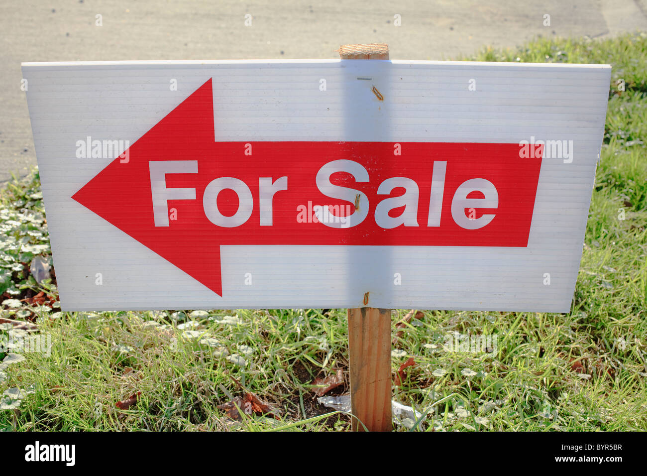 Real Estate For Sale Sign Stock Photo Alamy real-estate-for-sale-sign-stock-photo-alamy