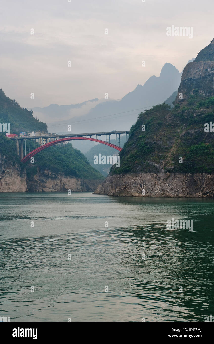 Yangtze river low water hi-res stock photography and images - Alamy