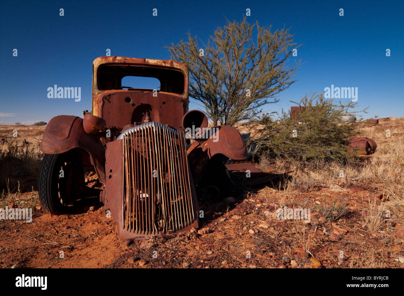 Truck desert hi-res stock photography and images - Alamy