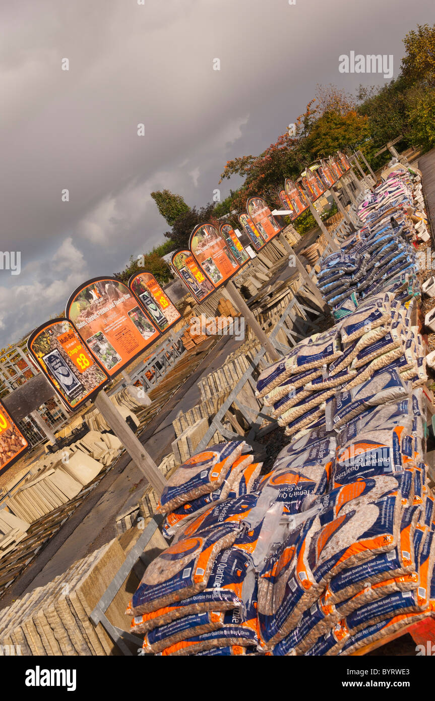 Garden centre uk hi-res stock photography and images - Alamy