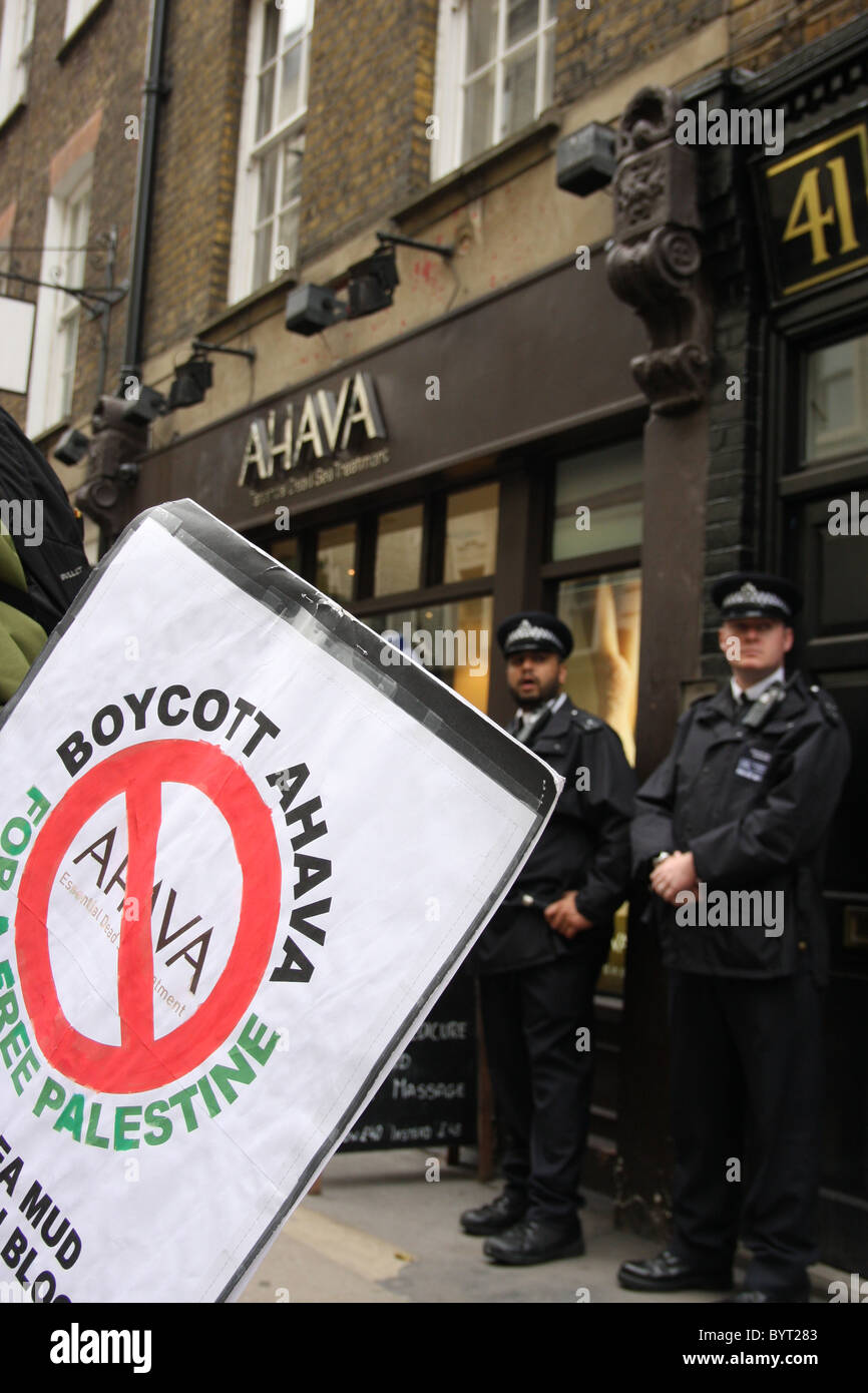 Ahava protest held outside the Ahava shop, Monmouth St., London. Stock Photo