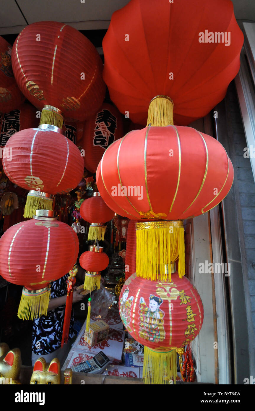 red chinese lanterns for sale