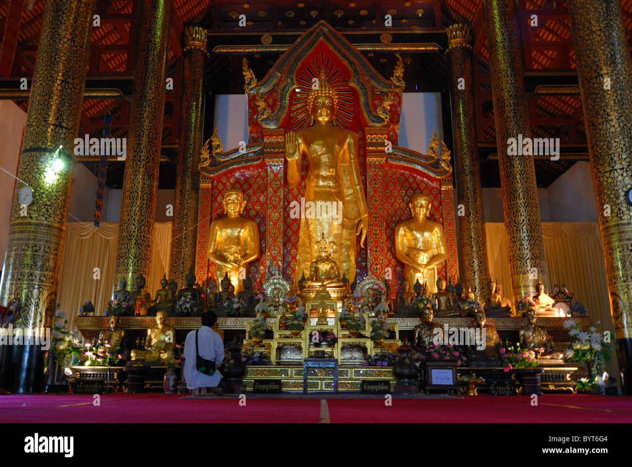 The Main Buddha statue at the Wat Chedi Luang, Chiang Mai, Thailand Stock Photo