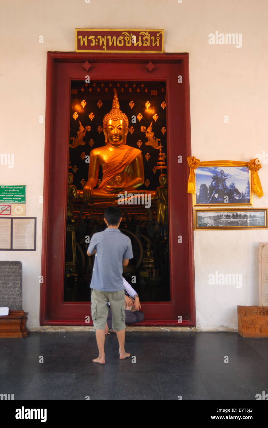 Buddha statue at the Wat Phra Sri Rattana Mahathat in Phitsanulok, Thailand Stock Photo