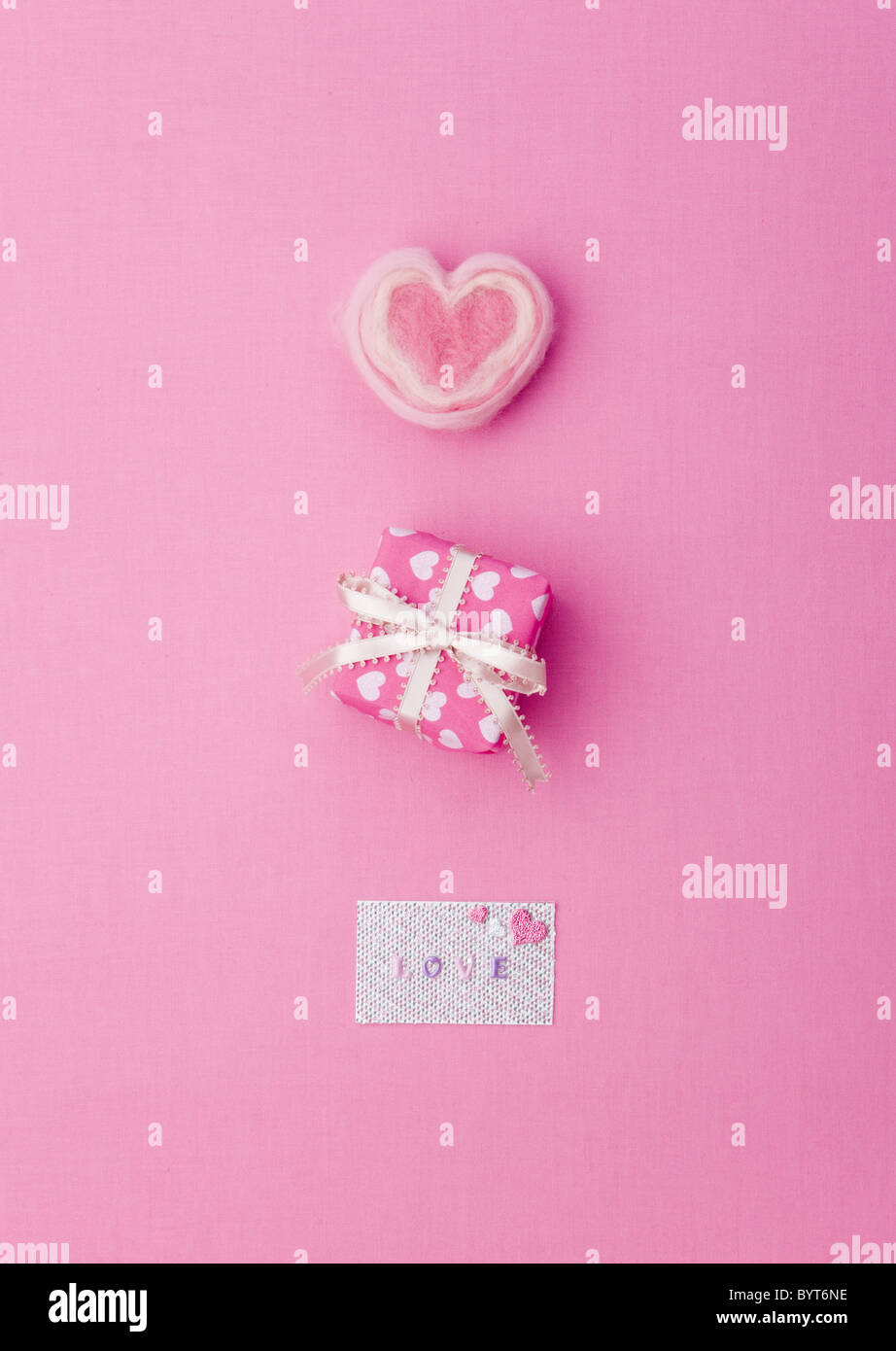 Gift box with greeting card Stock Photo Alamy