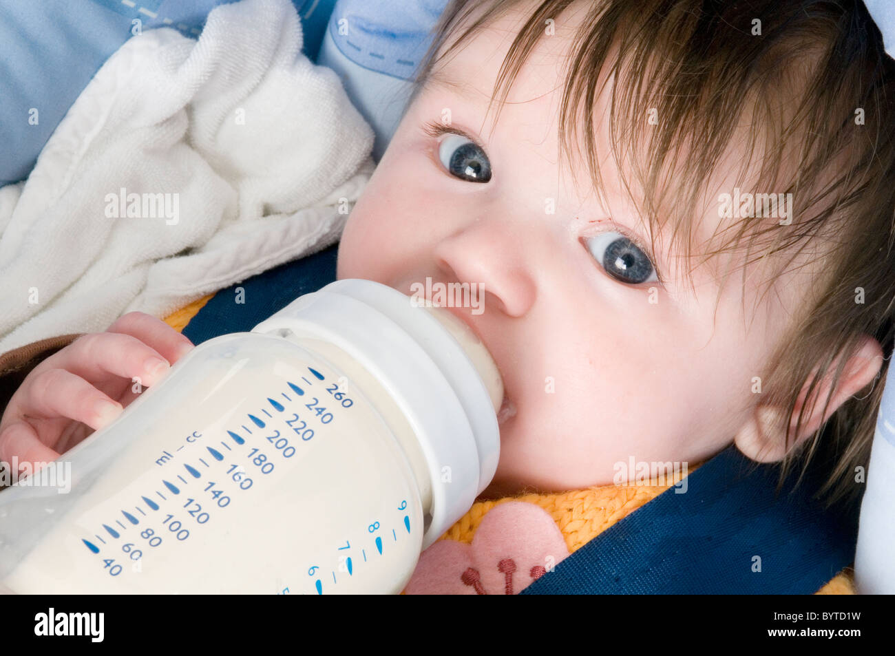baby bottle feeding bottles feed 
