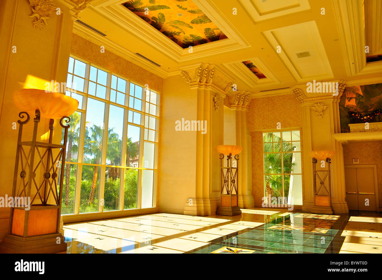 The interior of Mandalay Bay resort in Las Vegas Stock Photo - Alamy