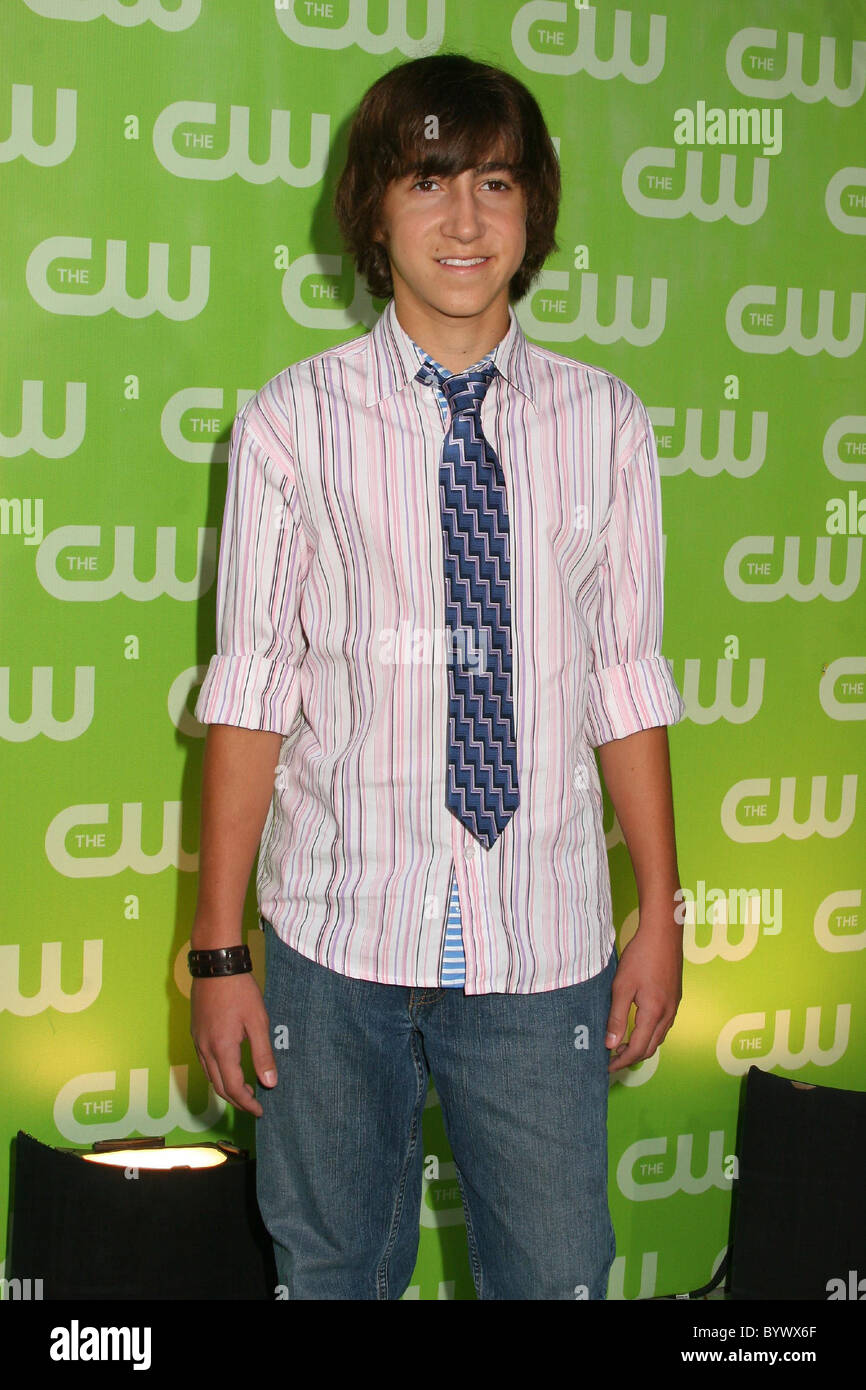 Vincent Martella The CW 2007 TCA Party held at Fountain Plaza at The