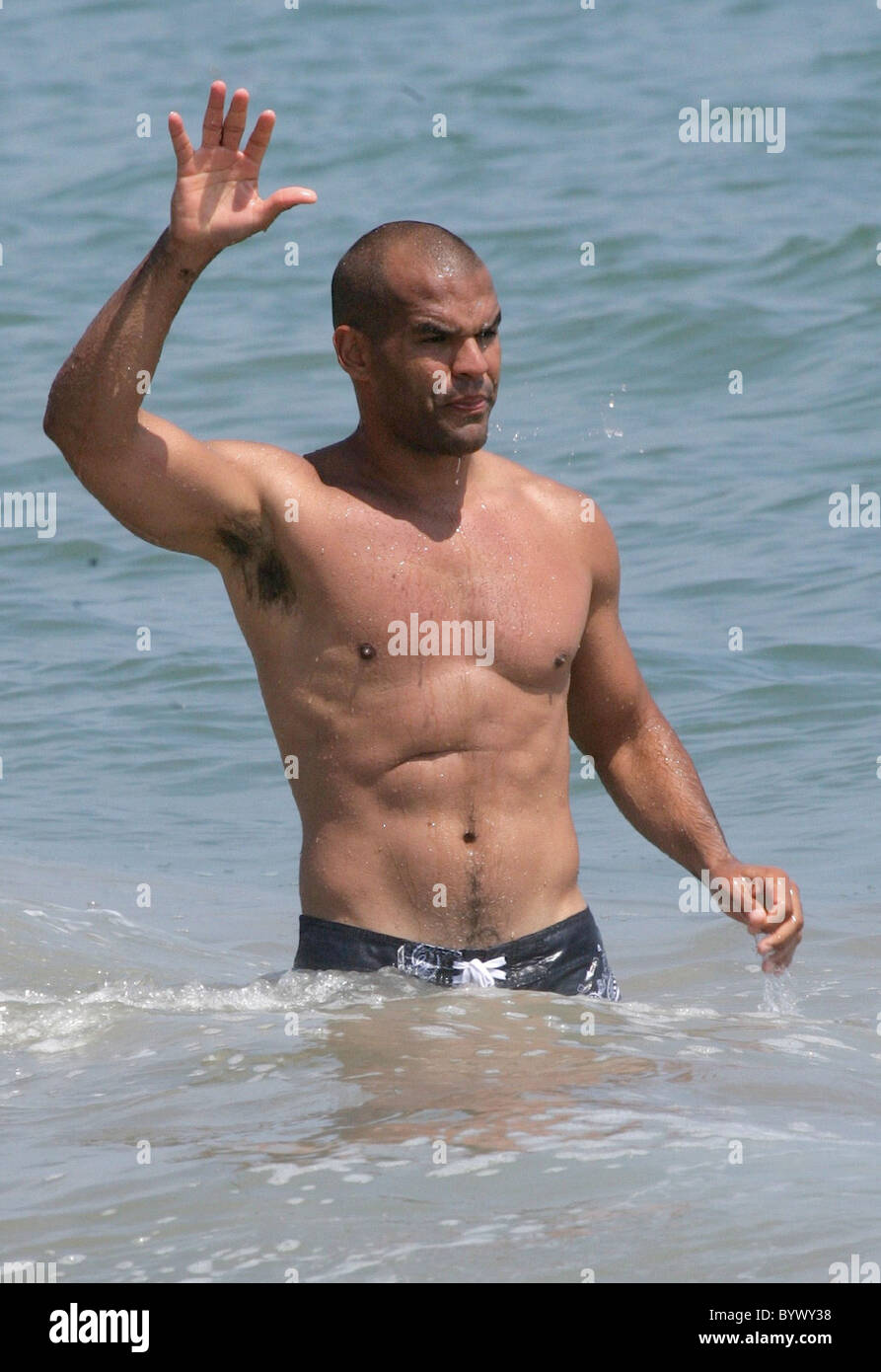 Amaury Nolasco who plays Fernando Sucre in 'Prison Break' takes some R&R and plays ball on Malibu Beach Malibu, California - Stock Photo