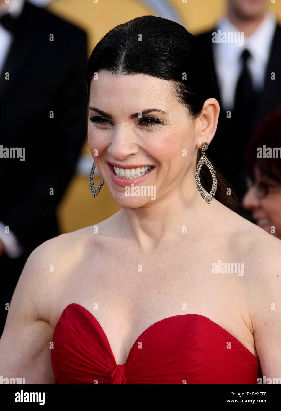 JULIANNA MARGULIES 17TH ANNUAL SCREEN ACTOR GUILD AWARDS ARRIVALS