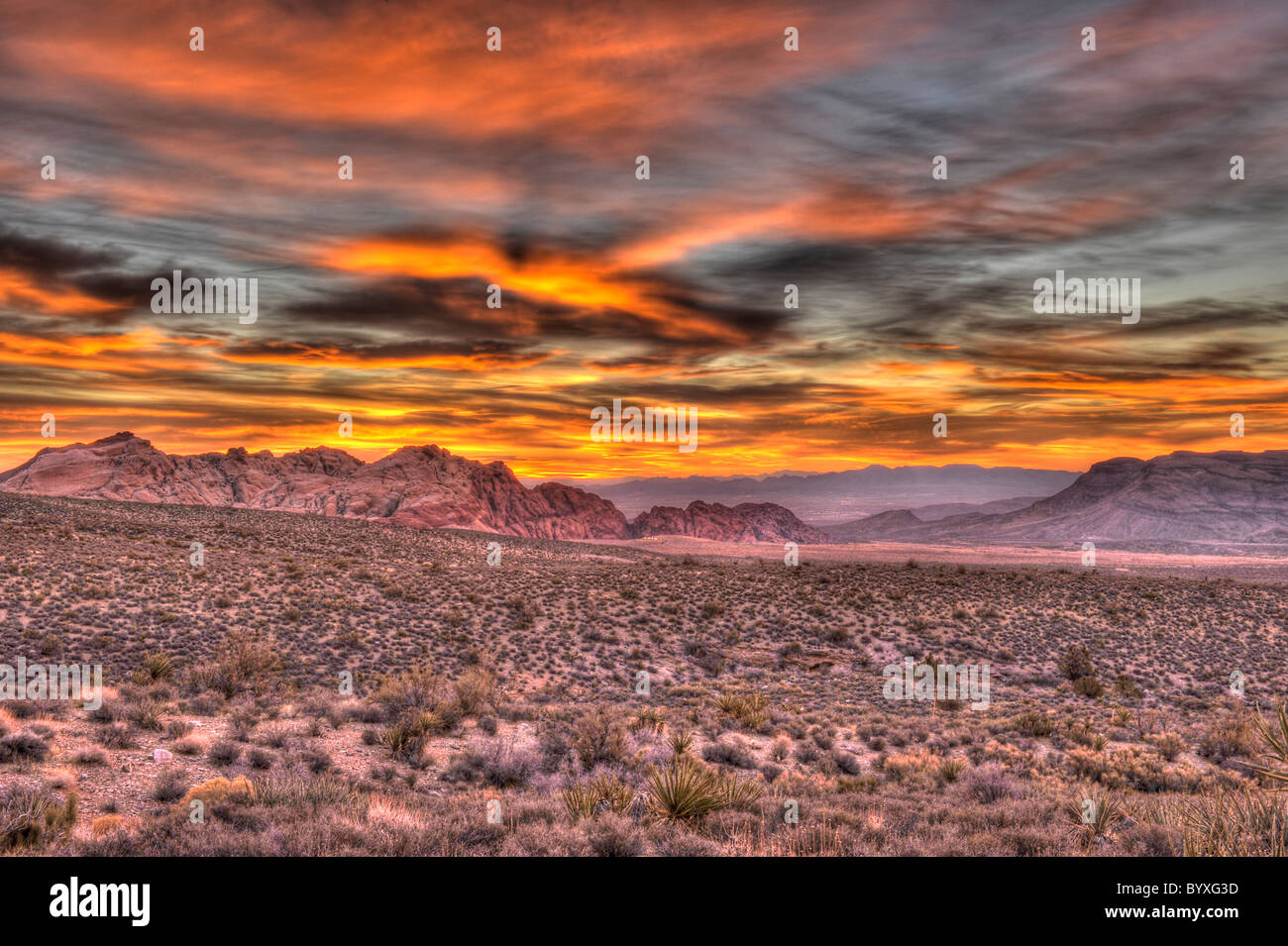 Sunrise over red rock hi-res stock photography and images - Alamy