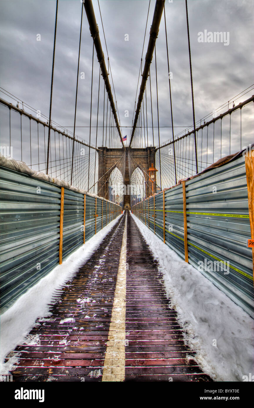 Brooklyn bridge in snow hi-res stock photography and images - Alamy