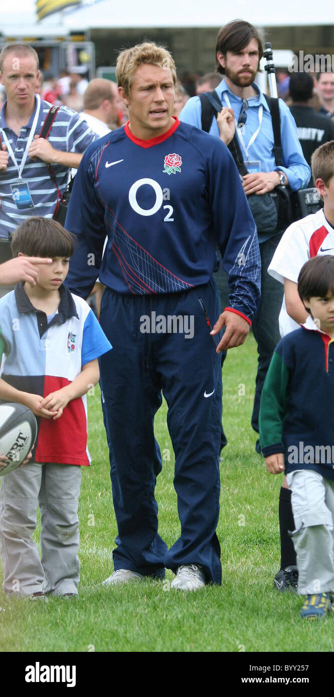Jonny Wilkinson O2 Scrum In The Park with the England rugby squad at Regents park London, England - 02.09.07 Stock Photo