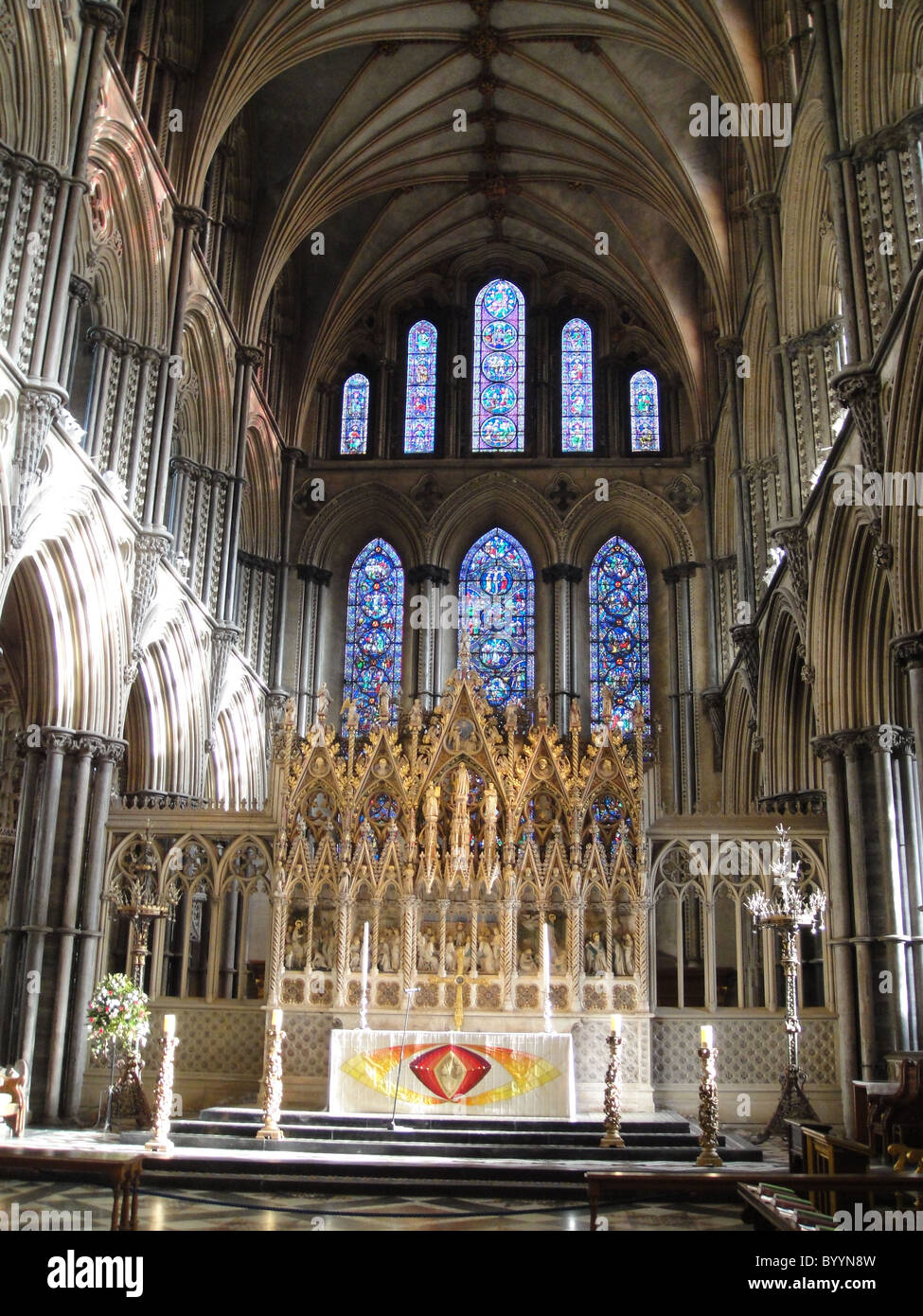 High altar cathedral church hi-res stock photography and images - Alamy