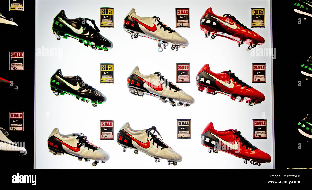buy football boots uk