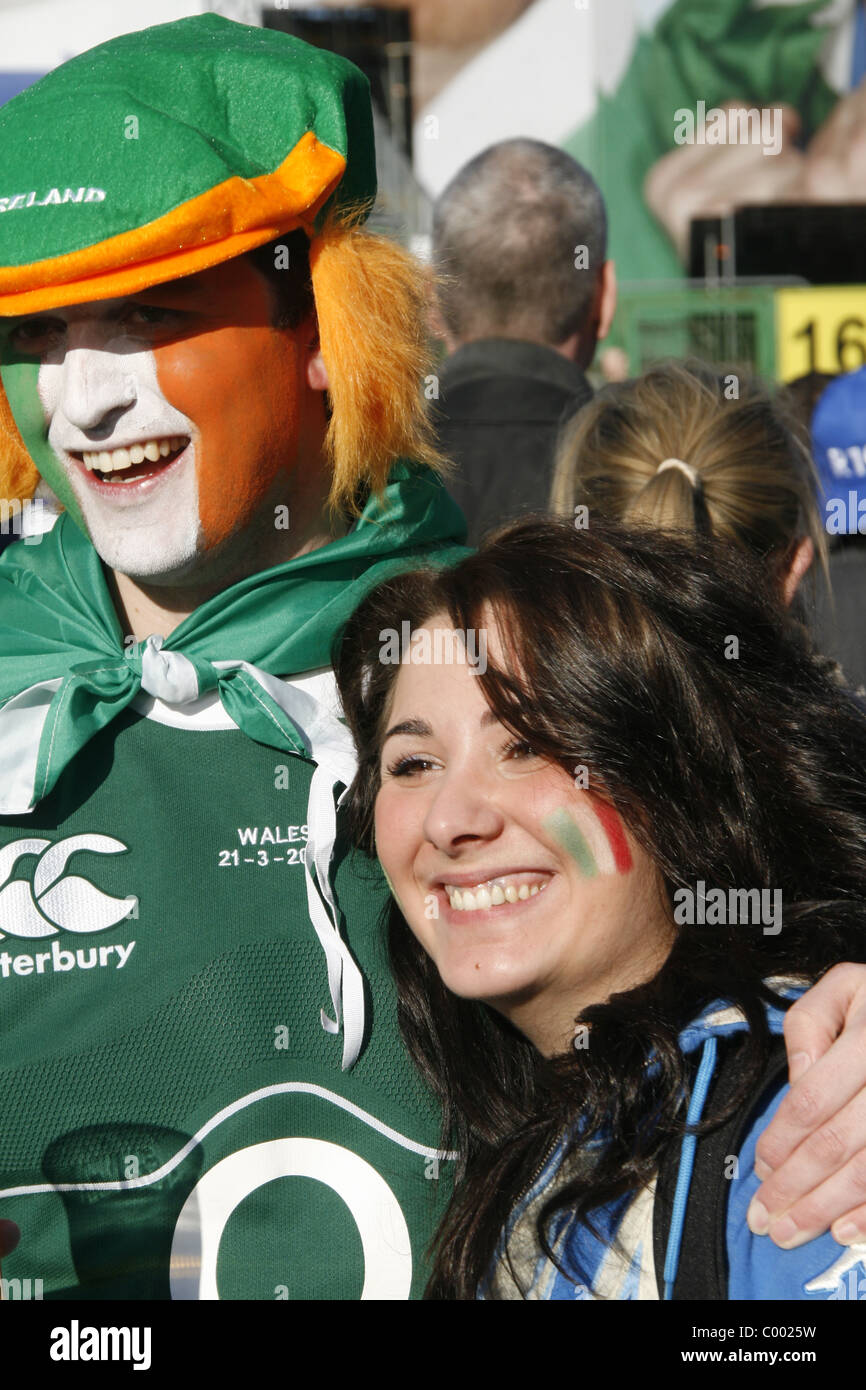 Irish fans and face paint hi-res stock photography and images - Alamy
