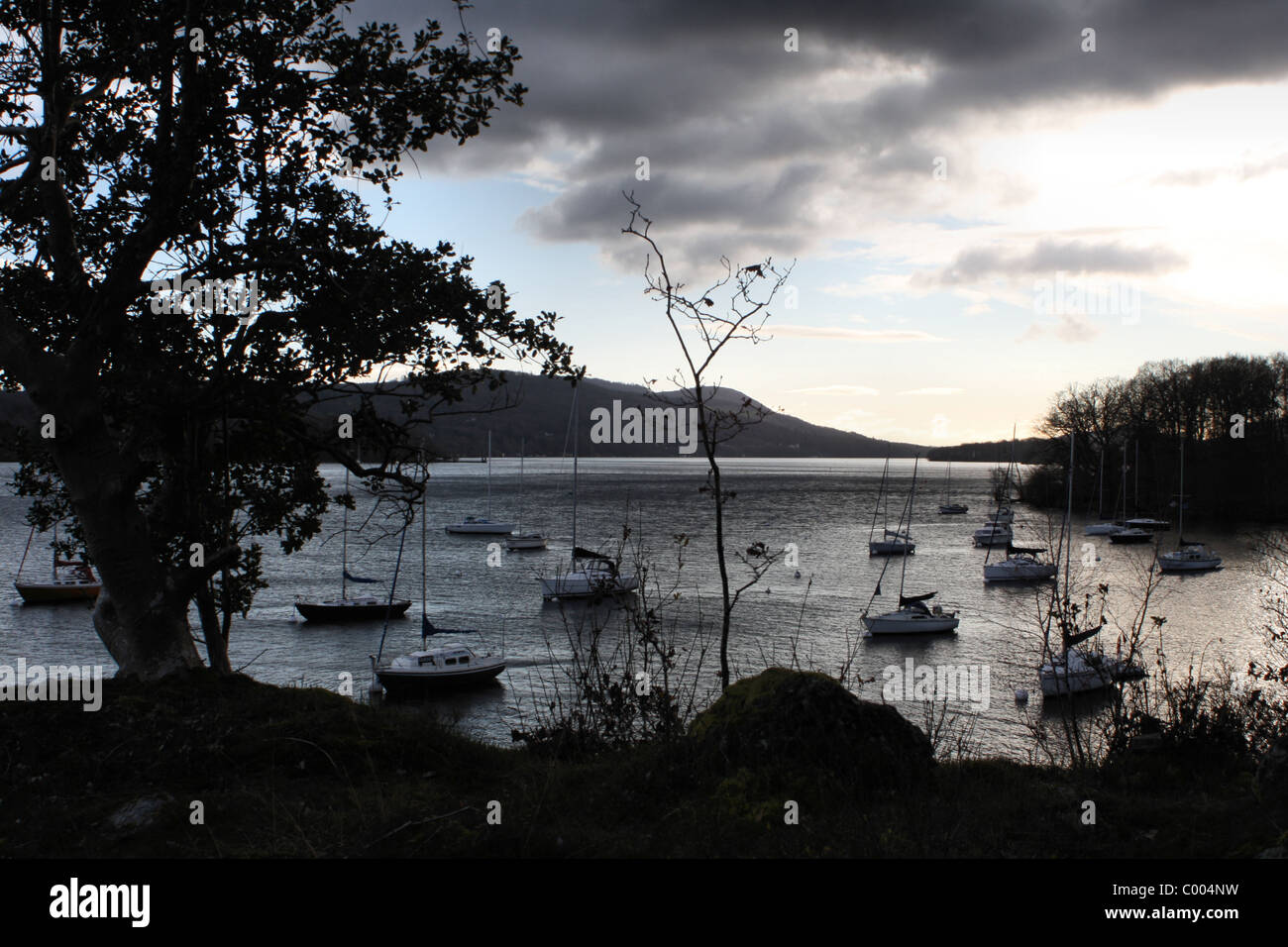 Leisure boats windermere lake hi-res stock photography and images - Alamy