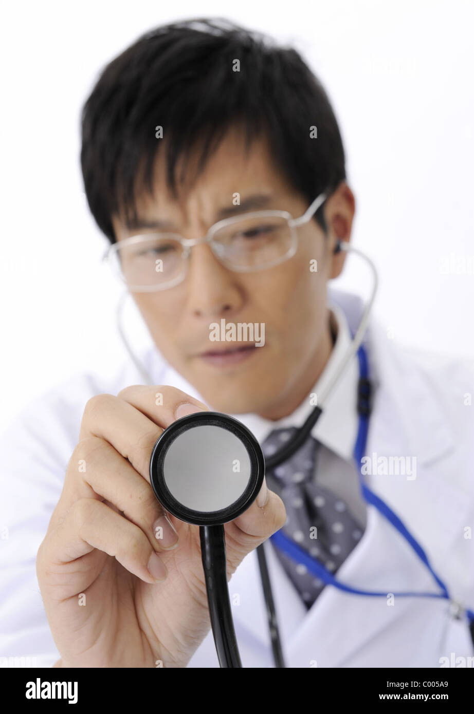 Doctor in black tie stethoscope hi-res stock photography and images - Alamy