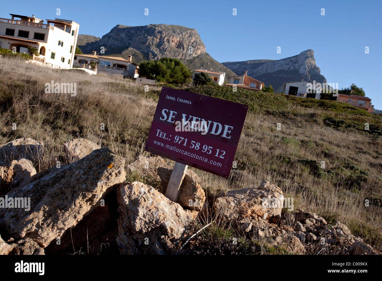 Land for sale hires stock photography and images Alamy