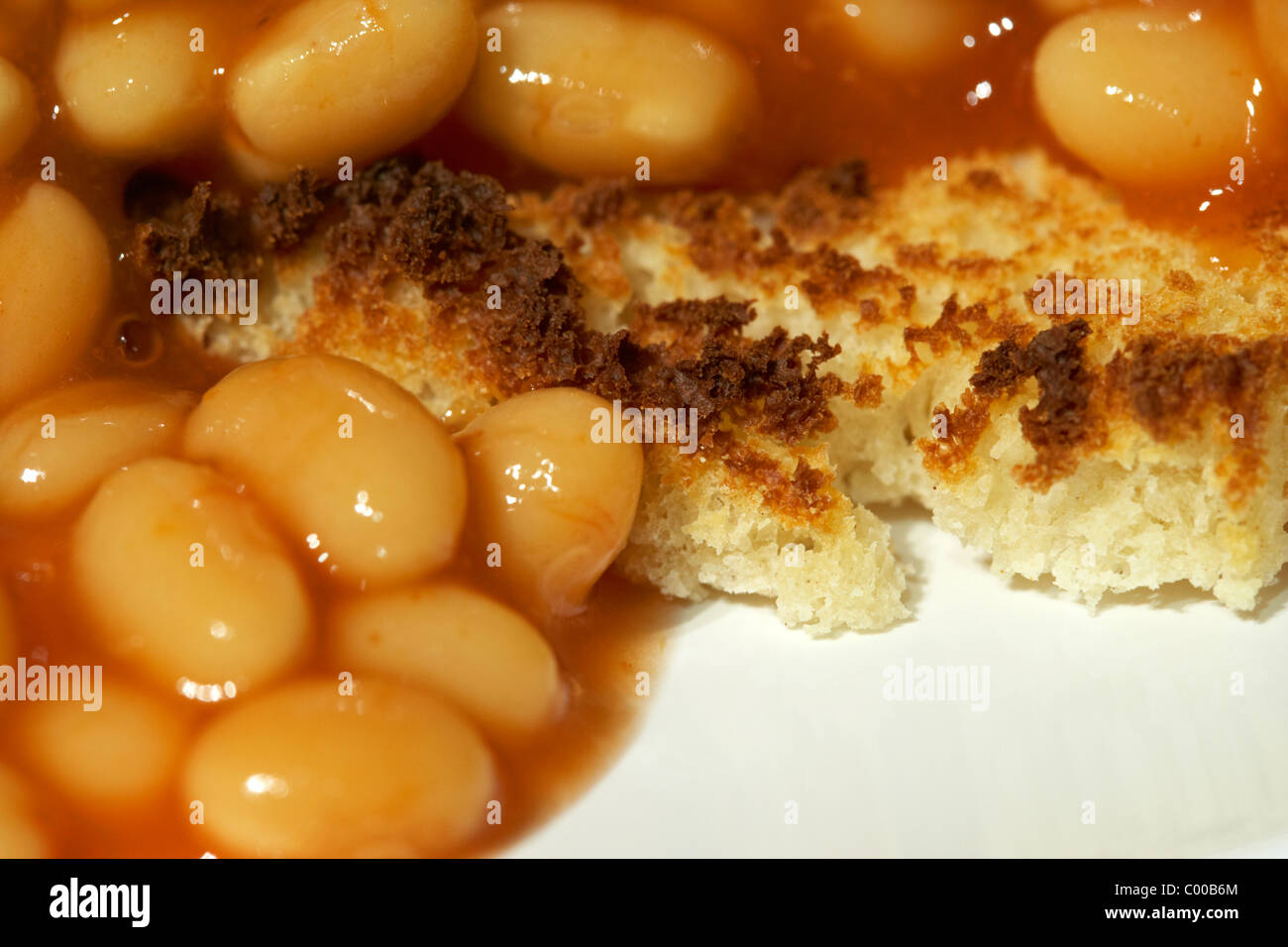 baked beans on toast a traditional british meal Stock Photo