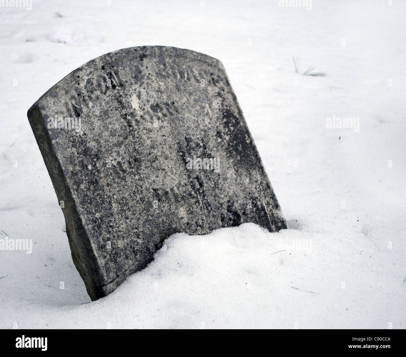 Grave memories standing cold snow death hires stock photography and