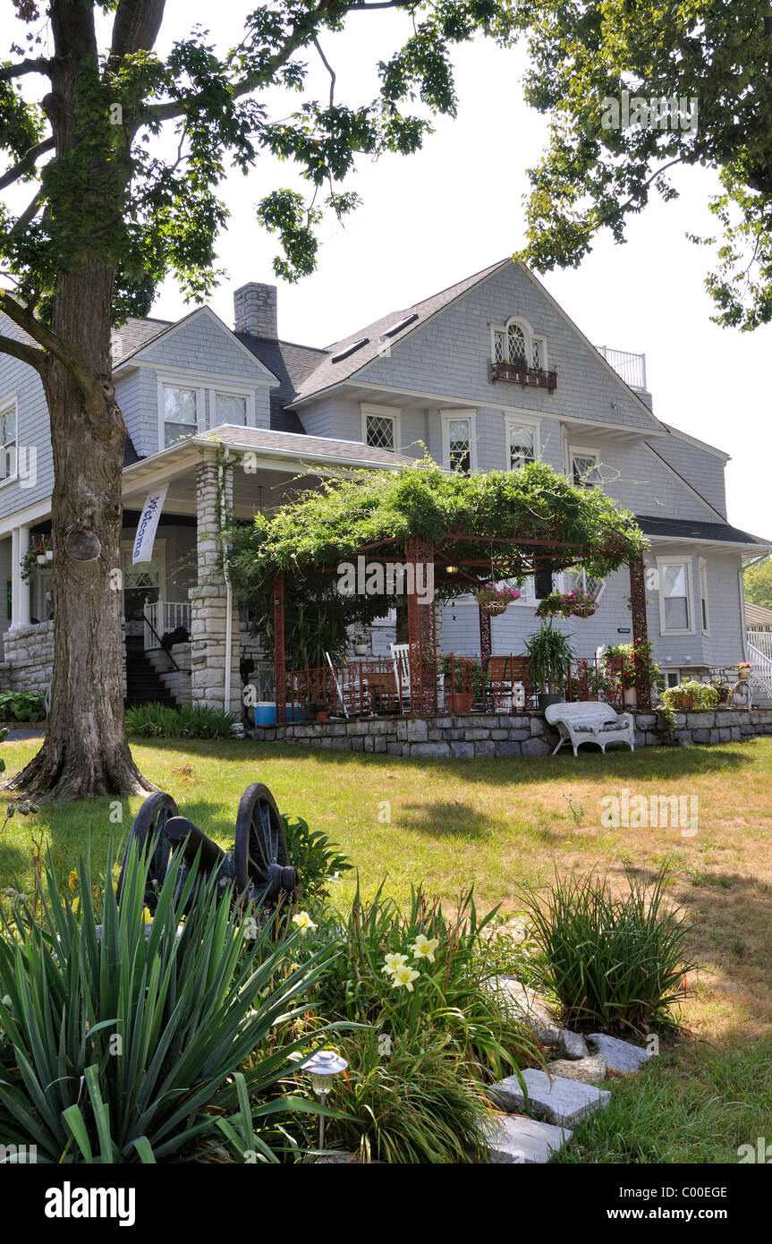 The Stonewall Jackson Inn Bed & Breakfast, Harrisonburg, Virginia