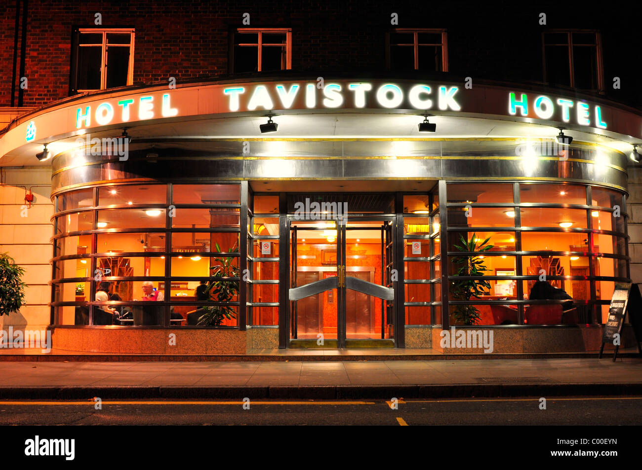 Tavistock hotel hires stock photography and images Alamy Tavistock hotel hires stock photography and images Alamy