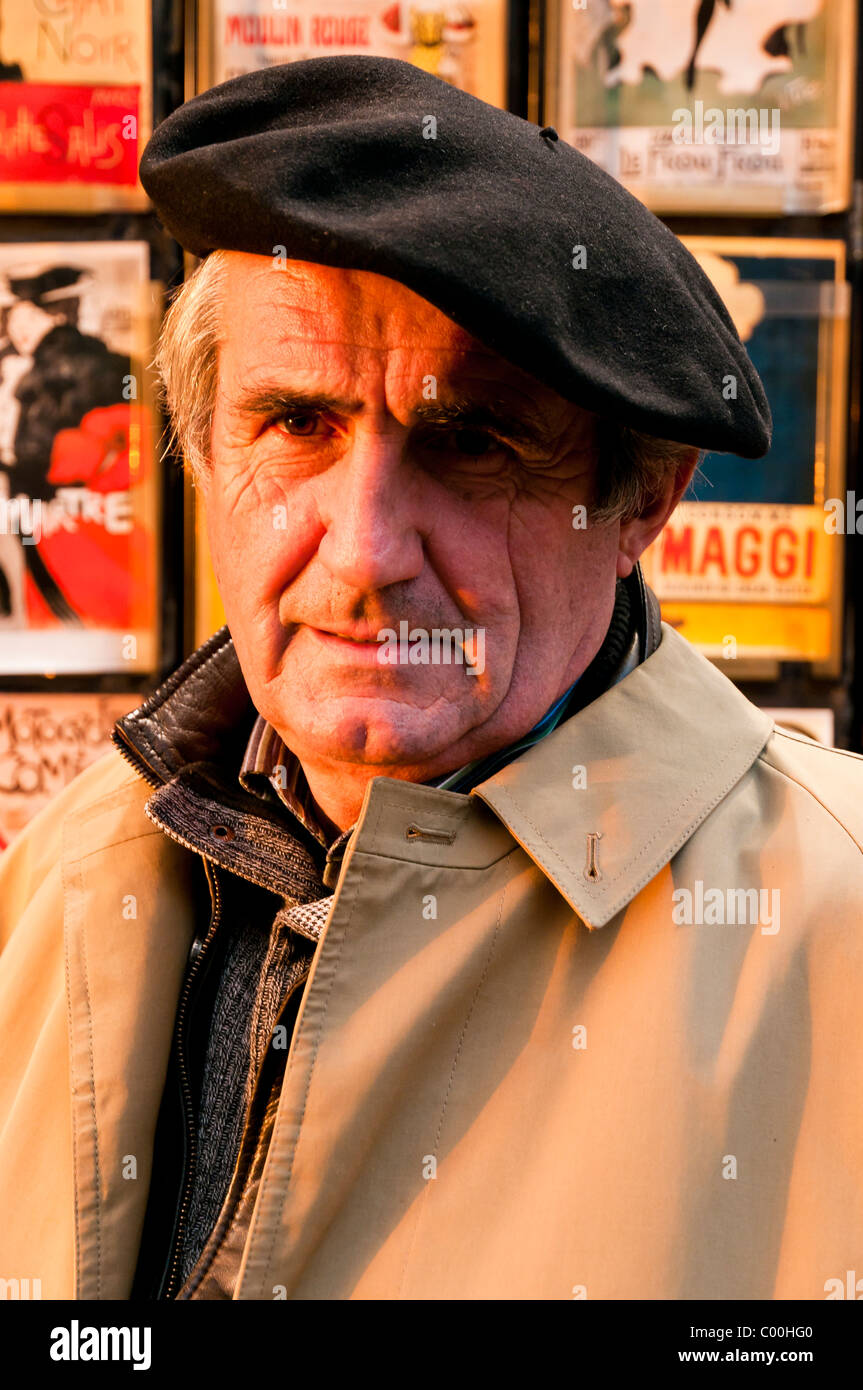 Beret basque france hi-res stock photography and images - Page 2 - Alamy