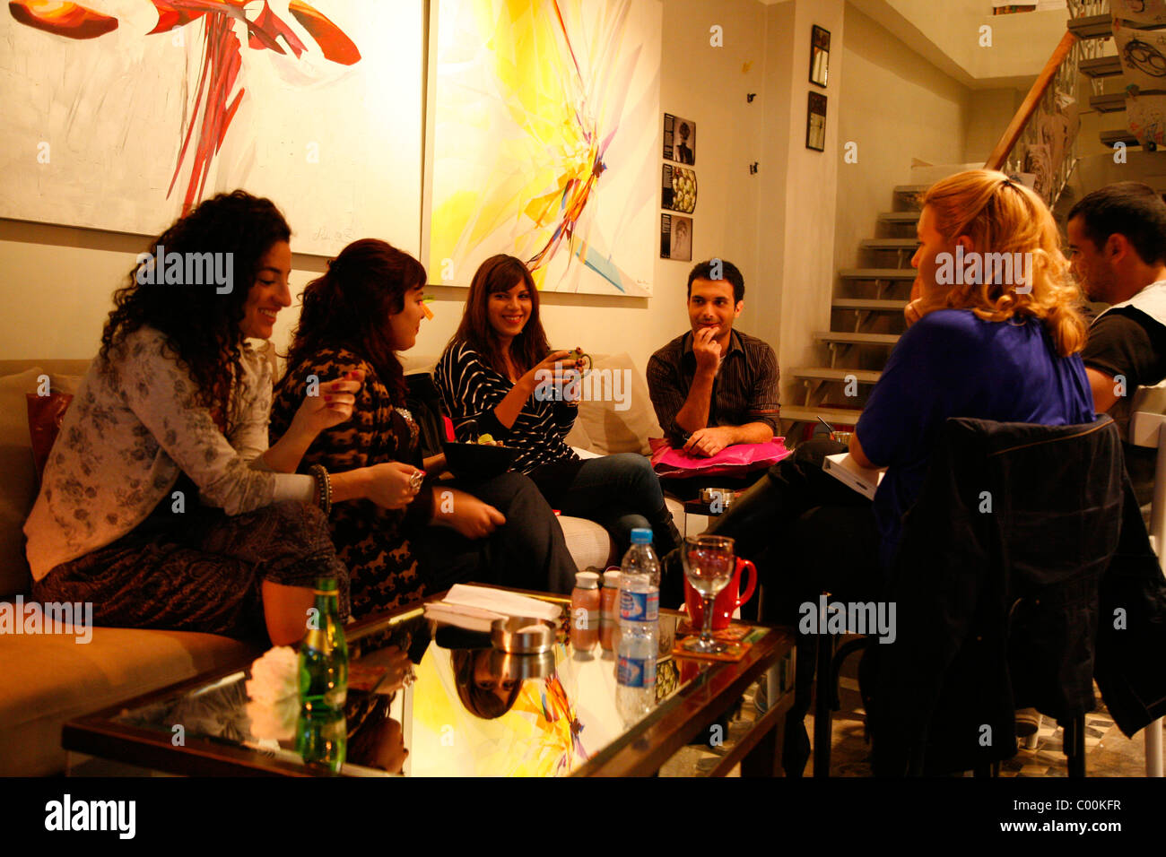 People at Cafe des Artistes in the upmarket neighrbourhood of Jabal Amman, Amman, Jordan. Stock Photo