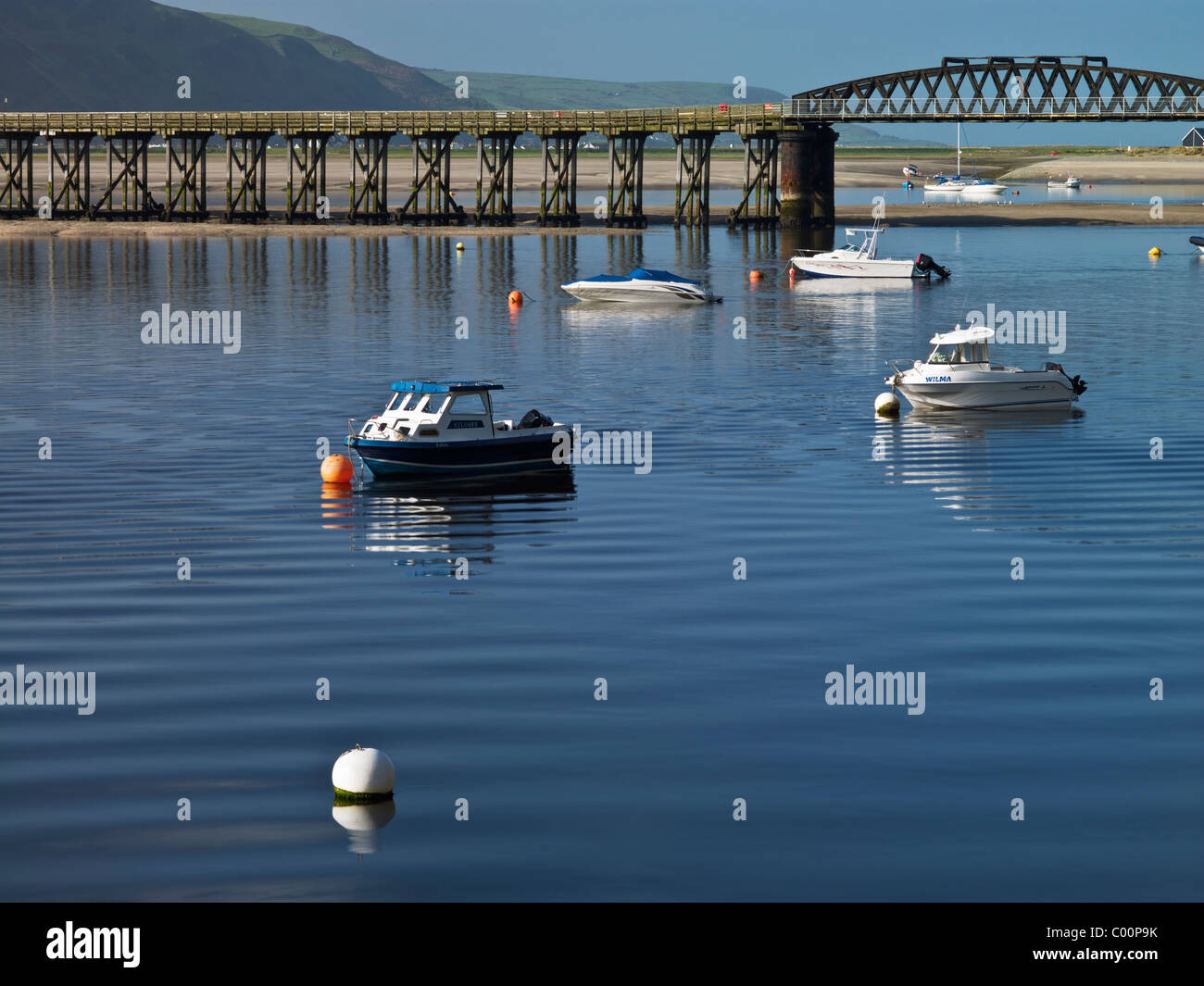 Barmouth Harbour & Railway Bridge Stock Photo