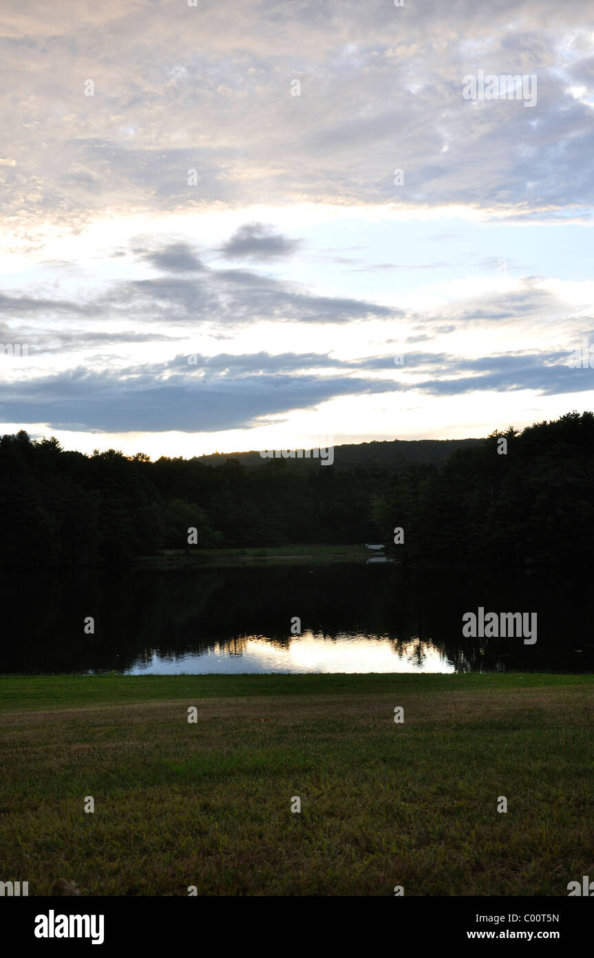 Farmington connecticut landscape hi-res stock photography and images 