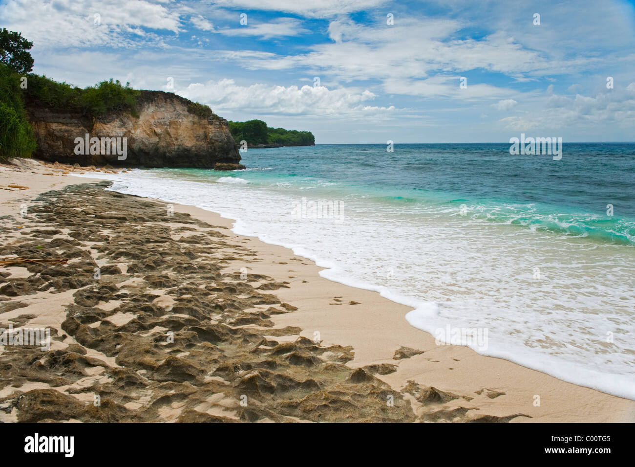 Mushroom Bay is a beautiful secluded white sand beach on Nusa Lembongan