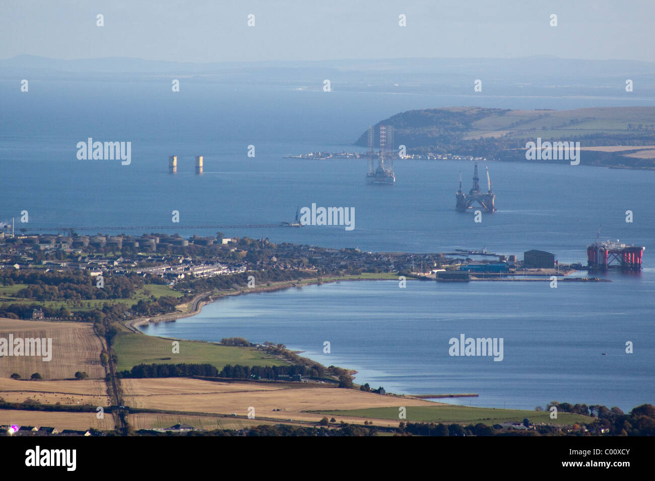 Cromarty Firth, Invergordon, Cromarty and oil rigs from Fyrish Monument, Fyrish Hill in Easter Ross Stock Photo