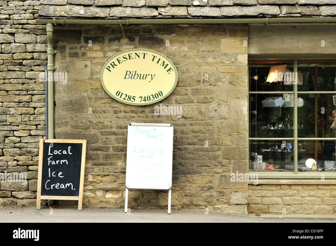 Local farm ice cream on sale at Present Time, Bibury, Cotswold, UK. Stock Photo