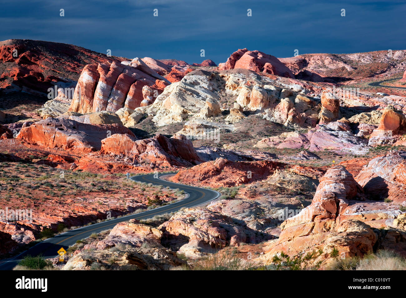Road through Valley of Fire State Park, Nevada Stock Photo - Alamy