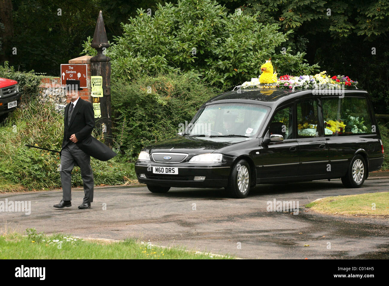 The funeral of comedian Mike Reid took place today at The Little