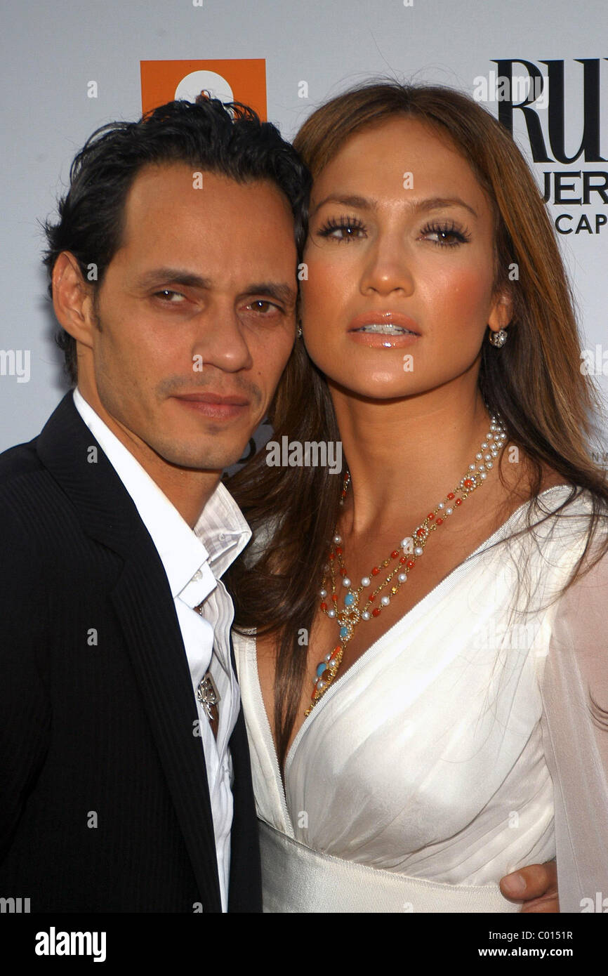 Marc Anthony and Jennifer Lopez Los Angeles Premiere of 'El Cantante(02)