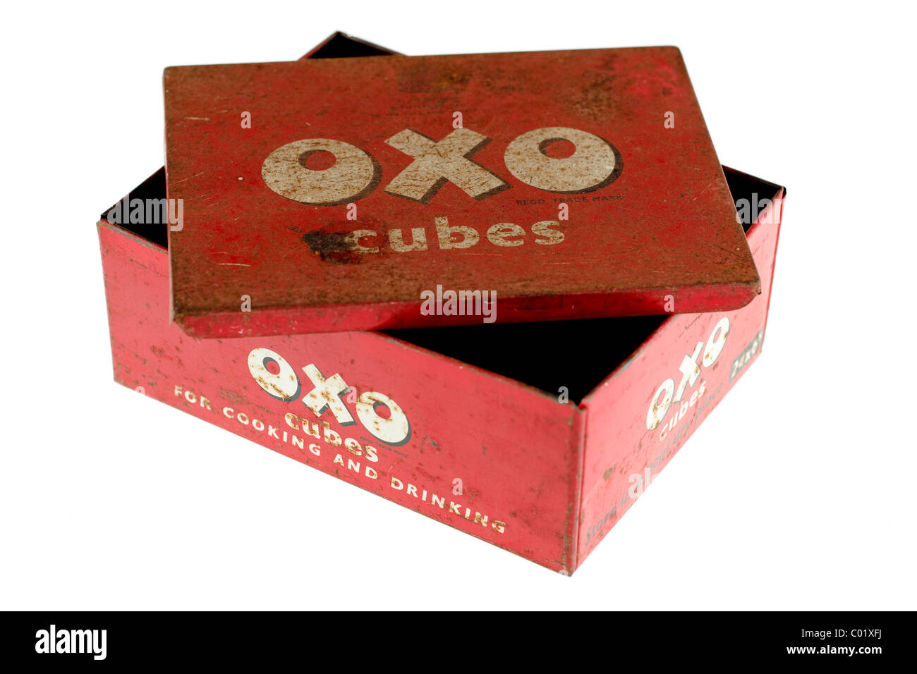 https://c8.alamy.com/comp/C01XFJ/old-vintage-red-rusting-oxo-cubes-tin-editorial-only-C01XFJ.jpg