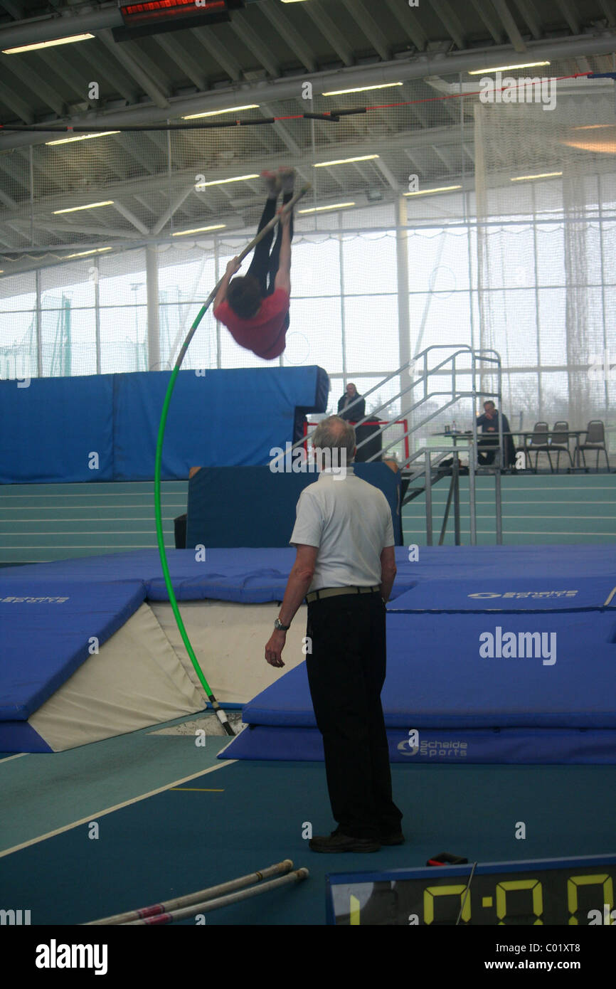 Pole Vaulter, Lee Valley Athletics Track, London Indoor Games Stock