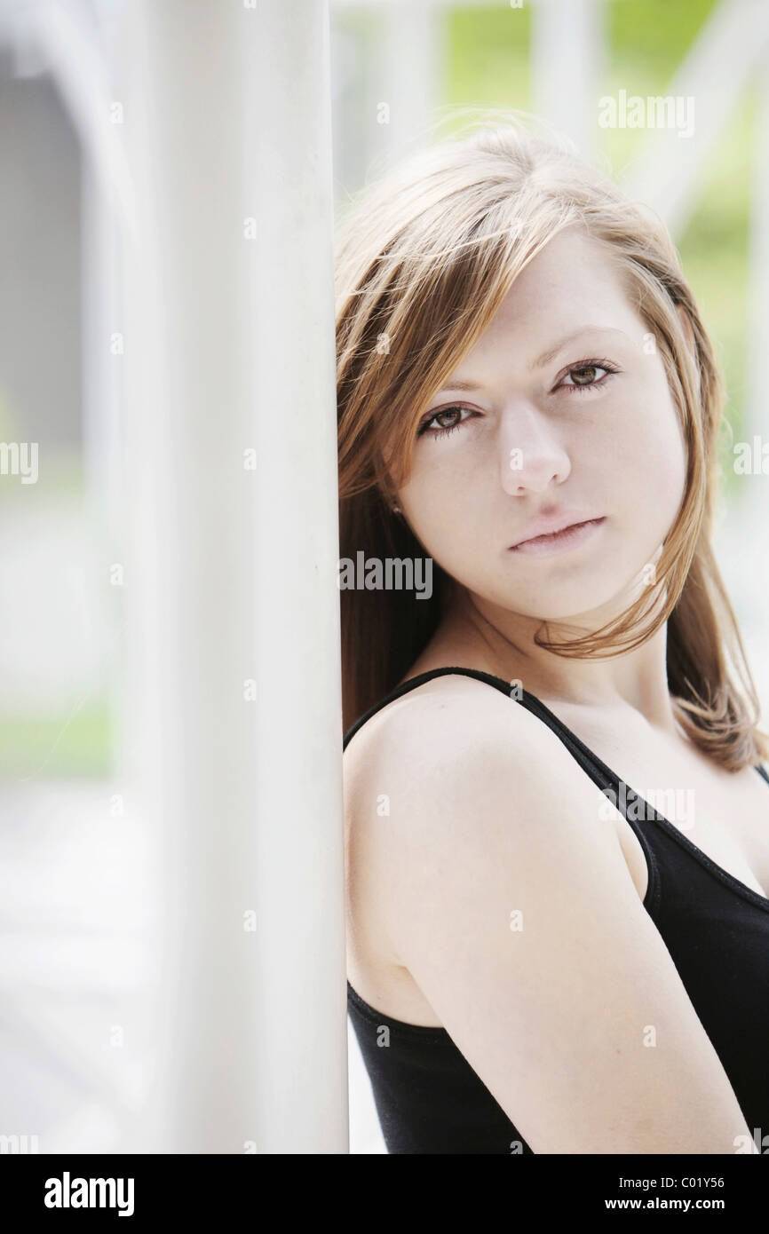 Young Woman Portrait Stock Photo Alamy Young Woman Portrait Stock Photo Alamy